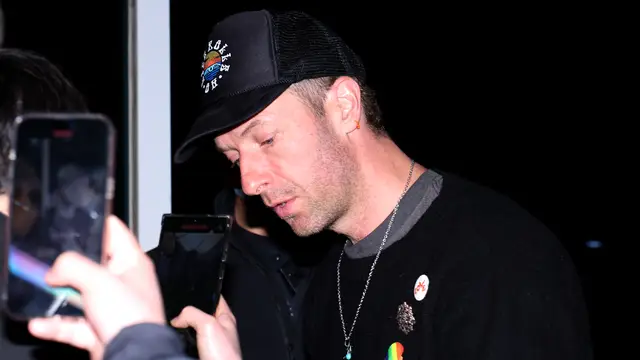 El líder de Coldplay, Chris Martin, comparte sus consejos para combatir la depresión