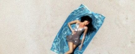 Aitana, en el videoclip de '6 de febrero'.