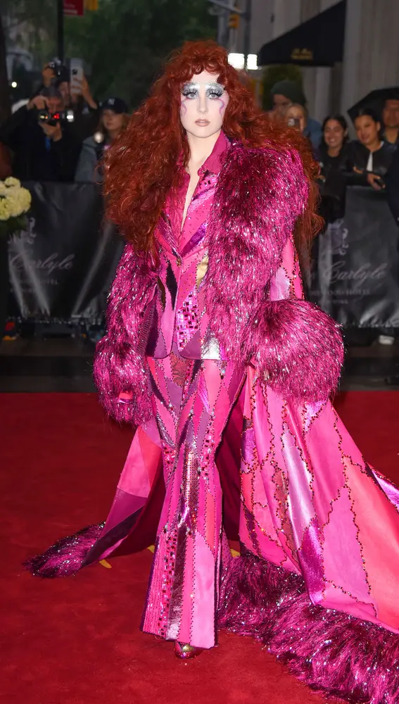 Chappel Roan en la Met Gala 2025 Chappel Roan en la Met Gala 2025