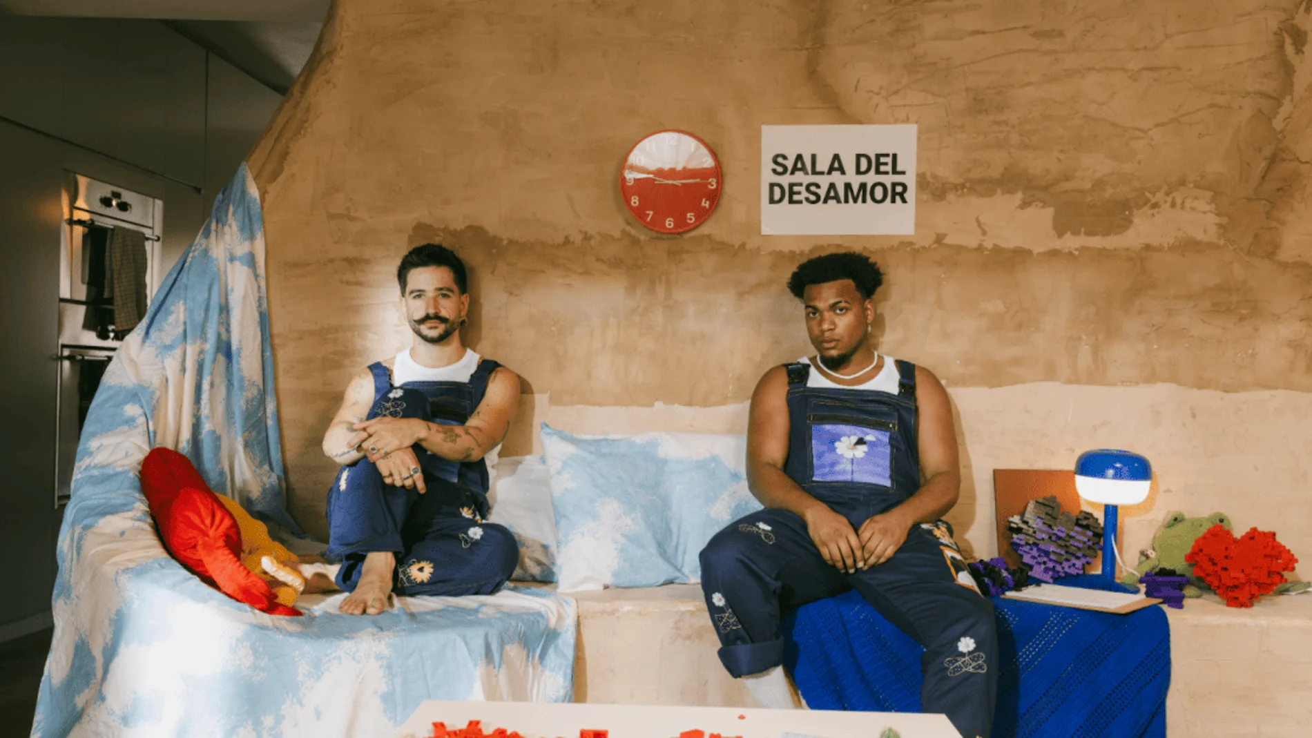 Luis Cortés y Camilo unen sus voces en 'Desarme' Luis Cortés y Camilo unen sus voces en 'Desarme'