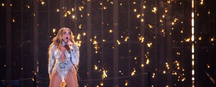 Melody, durante la primea semifinal de Eurovisión 2025