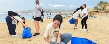 Activamos la ALERTA ECO de Europa FM en la playa de Palma Activamos la ALERTA ECO de Europa FM en la playa de Palma
