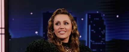 Miley Cyrus en el show de Jimmy Fallon Miley Cyrus en el show de Jimmy Fallon