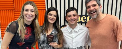 Clara Lago y Christian Checa con Eva Soriano y Nacho García. Clara Lago y Christian Checa con Eva Soriano y Nacho García.