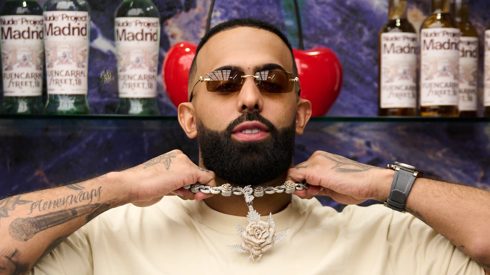 El rapero estadounidense Eladio Carrión. El rapero estadounidense Eladio Carrión.