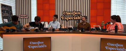 La Paloma con Nacho García y Lalachús en Cuerpos especiales