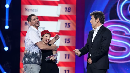 Melani gana la undécima gala de Tu cara me suena y cede su premio a Manu Baqueiro Melani gana la undécima gala de Tu cara me suena y cede su premio a Manu Baqueiro