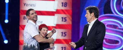Melani gana la undécima gala de Tu cara me suena y cede su premio a Manu Baqueiro