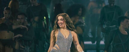Lola Índigo, en el concierto del Estadio de La Cartuja en Sevilla.