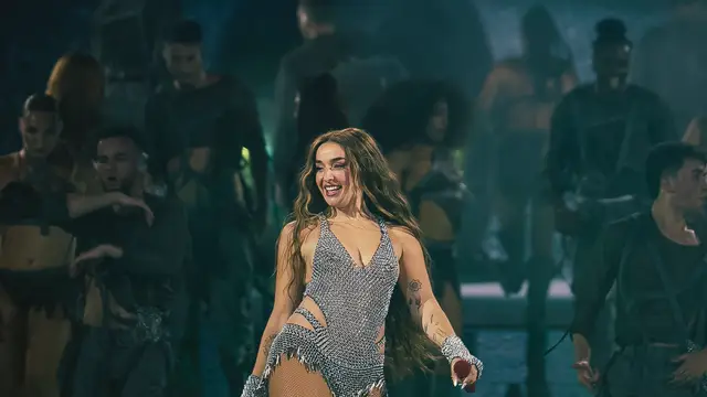 Lola Índigo, en el concierto del Estadio de La Cartuja en Sevilla.
