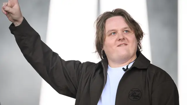 Lewis Capaldi en Glastonbury 2025