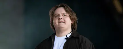 Lewis Capaldi en Glastonbury 2025 Lewis Capaldi en Glastonbury 2025