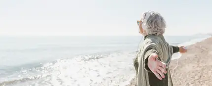 Señora en la playa Señora en la playa