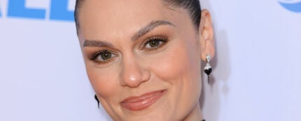 Jessie J, hospitalizada de urgencia por una infección tras su cáncer de mama