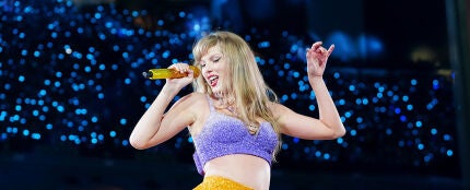 Taylor Swift cantando durante uno de sus conciertos de 'The Eras Tour'