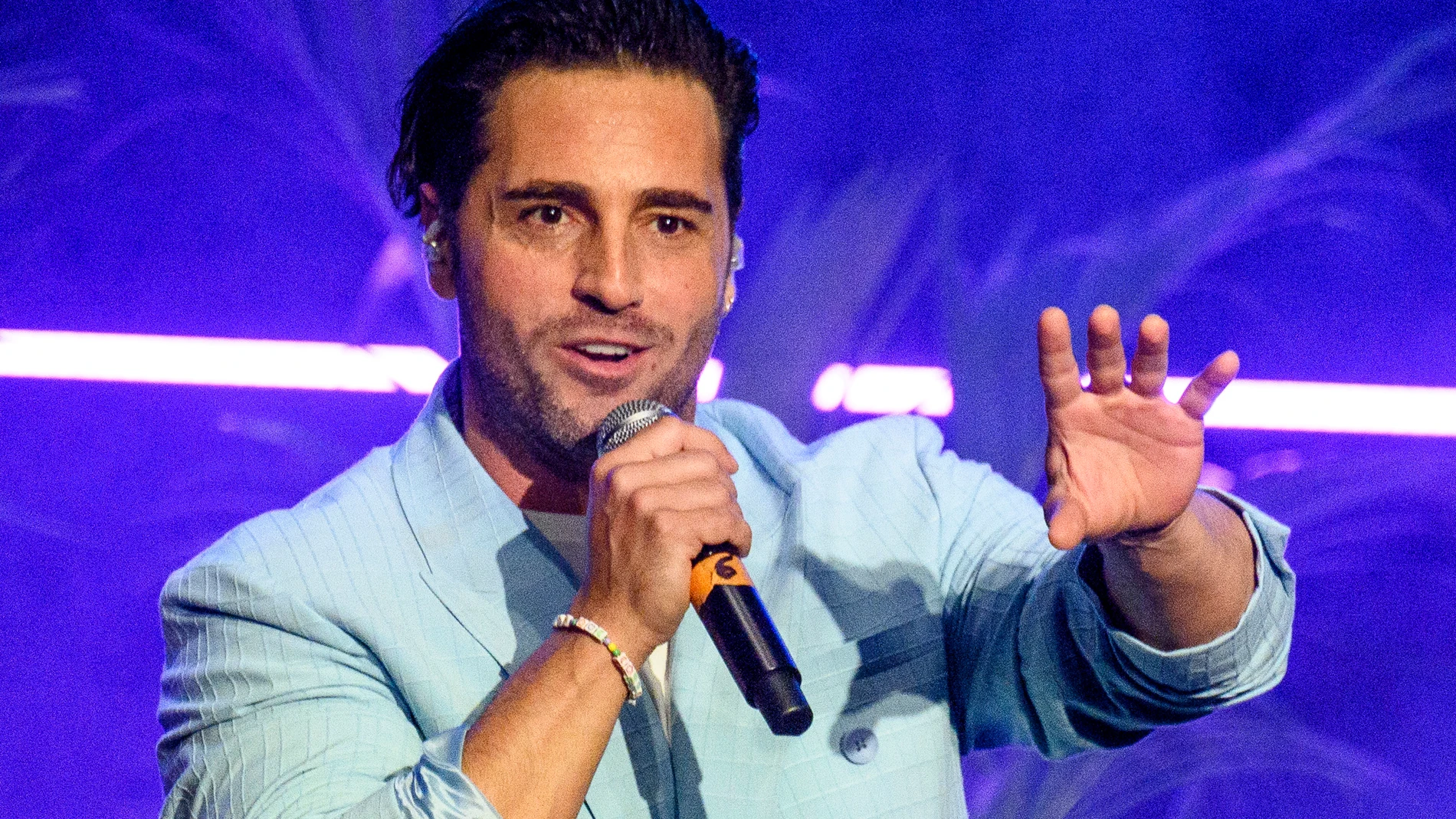 David Bustamante durante un concierto en Madrid. David Bustamante durante un concierto en Madrid.