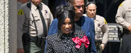 Cardi B tras su juicio civil en California Cardi B tras su juicio civil en California
