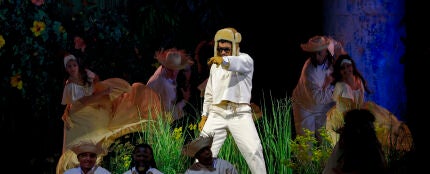Bad Bunny, durante el concierto 'Una más' de su residencia en Puerto Rico Bad Bunny, durante el concierto 'Una más' de su residencia en Puerto Rico