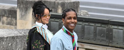Asap Rocky y Rihanna, en la Paris Fashion Week. Asap Rocky y Rihanna, en la Paris Fashion Week.