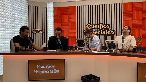 Mario Casas y Asier Etxeandia en Cuerpos especiales Mario Casas y Asier Etxeandia en Cuerpos especiales