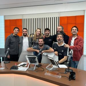 La M.O.D.A. explica la historia y las claves de su colaboración con Leiva La M.O.D.A. explica la historia y las claves de su colaboración con Leiva