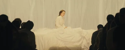 Rosalía se incorpora al final de la Listening Party de LUX en Barcelona | @respectivecollective Rosalía se incorpora al final de la Listening Party de LUX en Barcelona | @respectivecollective