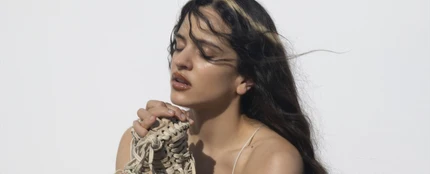 La artista Rosalía vuelve a alcanzar el éxito con su cuarto disco, 'Lux'. La artista Rosalía vuelve a alcanzar el éxito con su cuarto disco, 'Lux'.