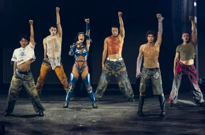 Katy Perry, en el concierto del 9 de noviembre de 2025 en el Palau Sant Jordi de Barcelona. Katy Perry, en el concierto del 9 de noviembre de 2025 en el Palau Sant Jordi de Barcelona.