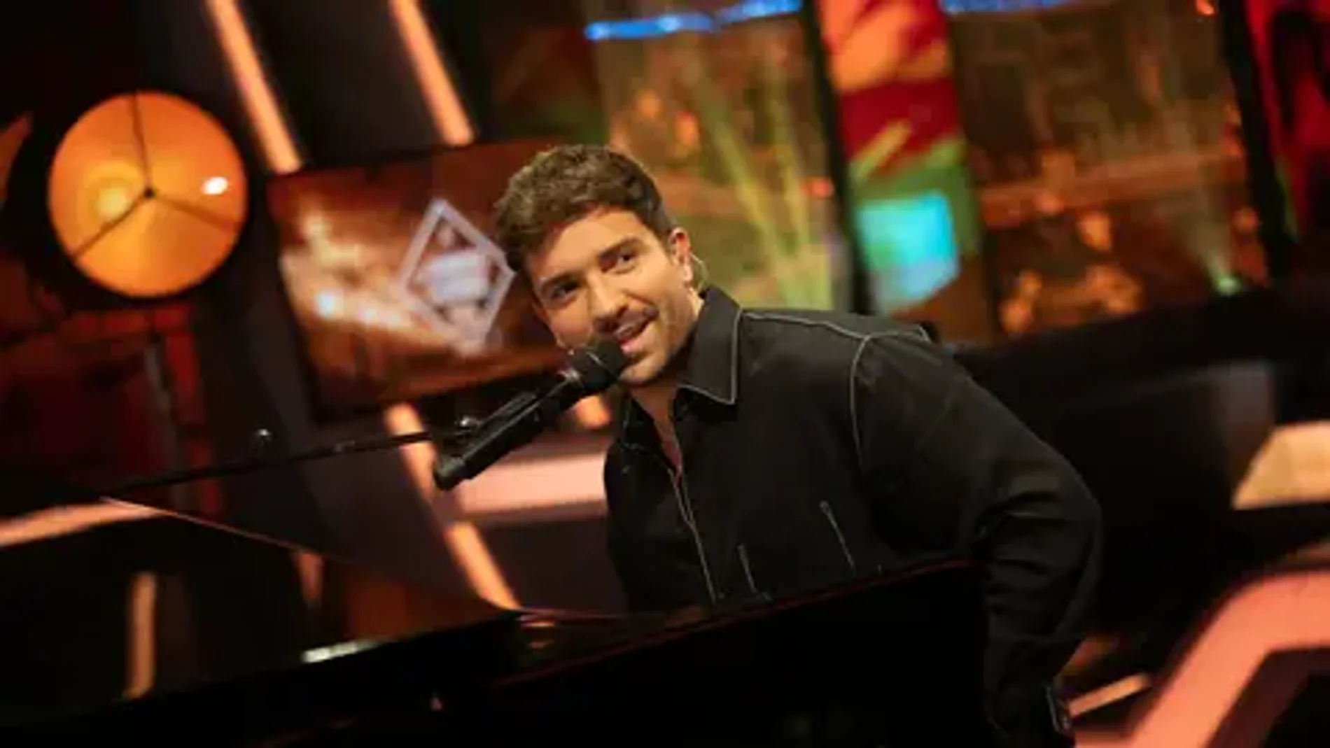 La emotiva actuación de Pablo Alborán a piano de su canción 'Mis 36' La emotiva actuación de Pablo Alborán a piano de su canción 'Mis 36'