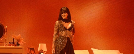 Aitana, durante su actuación en los Latin Grammy 2025