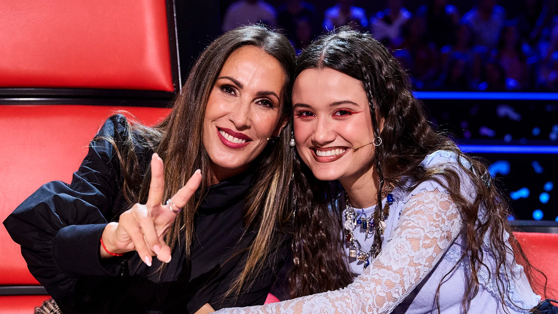 Malú y Joaquina en La Voz 2025 Malú y Joaquina en La Voz 2025