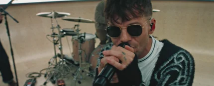 Louis Tomlinson en el videoclip de 'Palace' Louis Tomlinson en el videoclip de 'Palace'