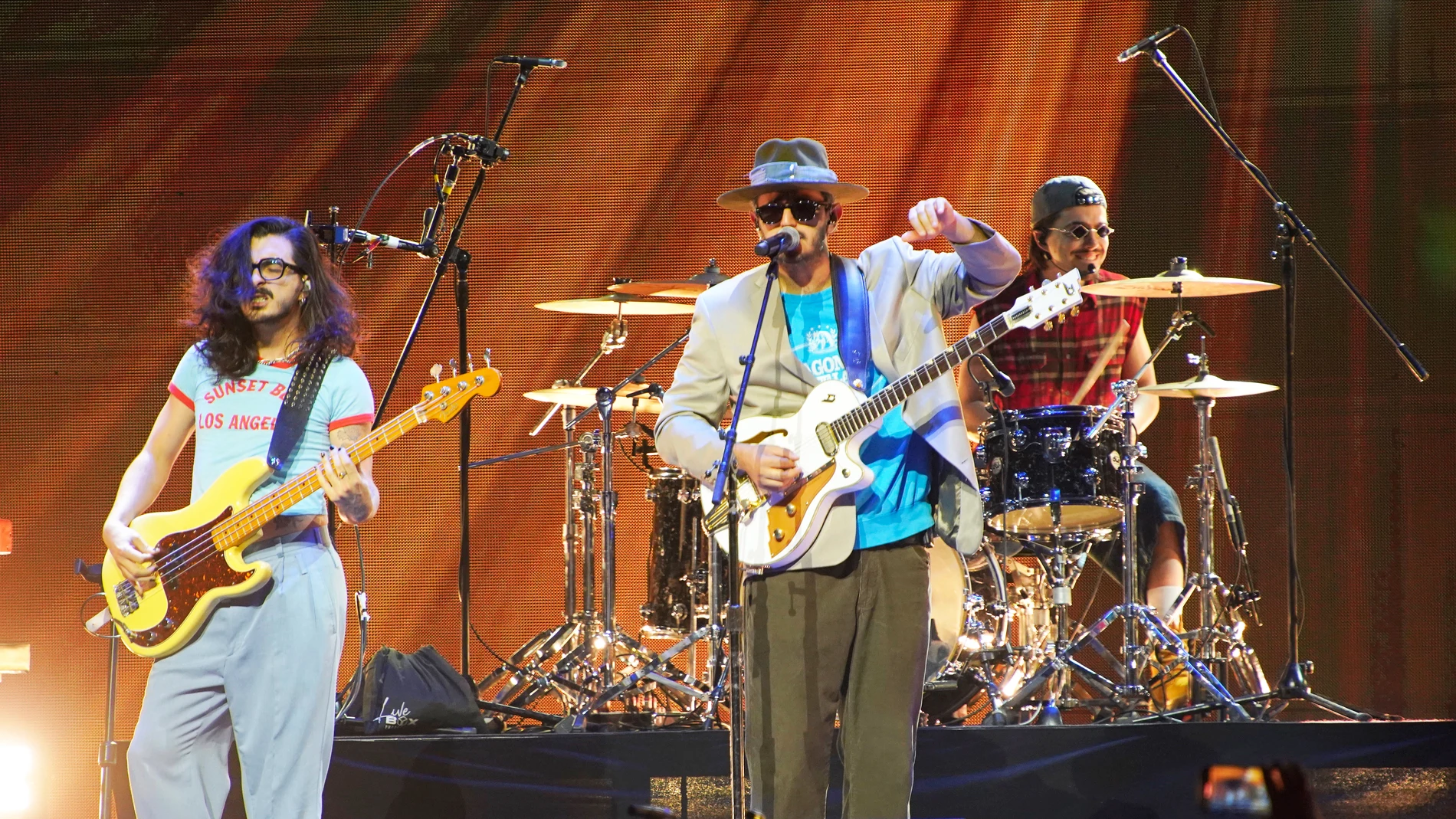 Morat durante su actuación en el iHeartRadio Fiesta Latina Morat durante su actuación en el iHeartRadio Fiesta Latina