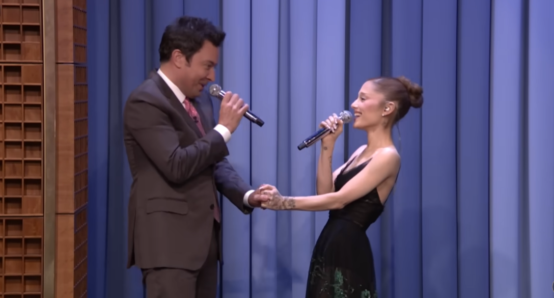 Jimmy Fallon y Ariana Grande en The Tonight Show Starring Jimmy Fallon Jimmy Fallon y Ariana Grande en The Tonight Show Starring Jimmy Fallon