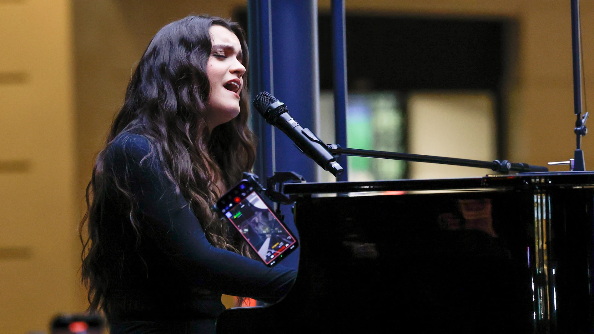Amaia en el concierto de la Puerta del Sol Amaia en el concierto de la Puerta del Sol