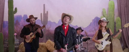 La La Love You en el videoclip de 'La mitad de la mitad' La La Love You en el videoclip de 'La mitad de la mitad'