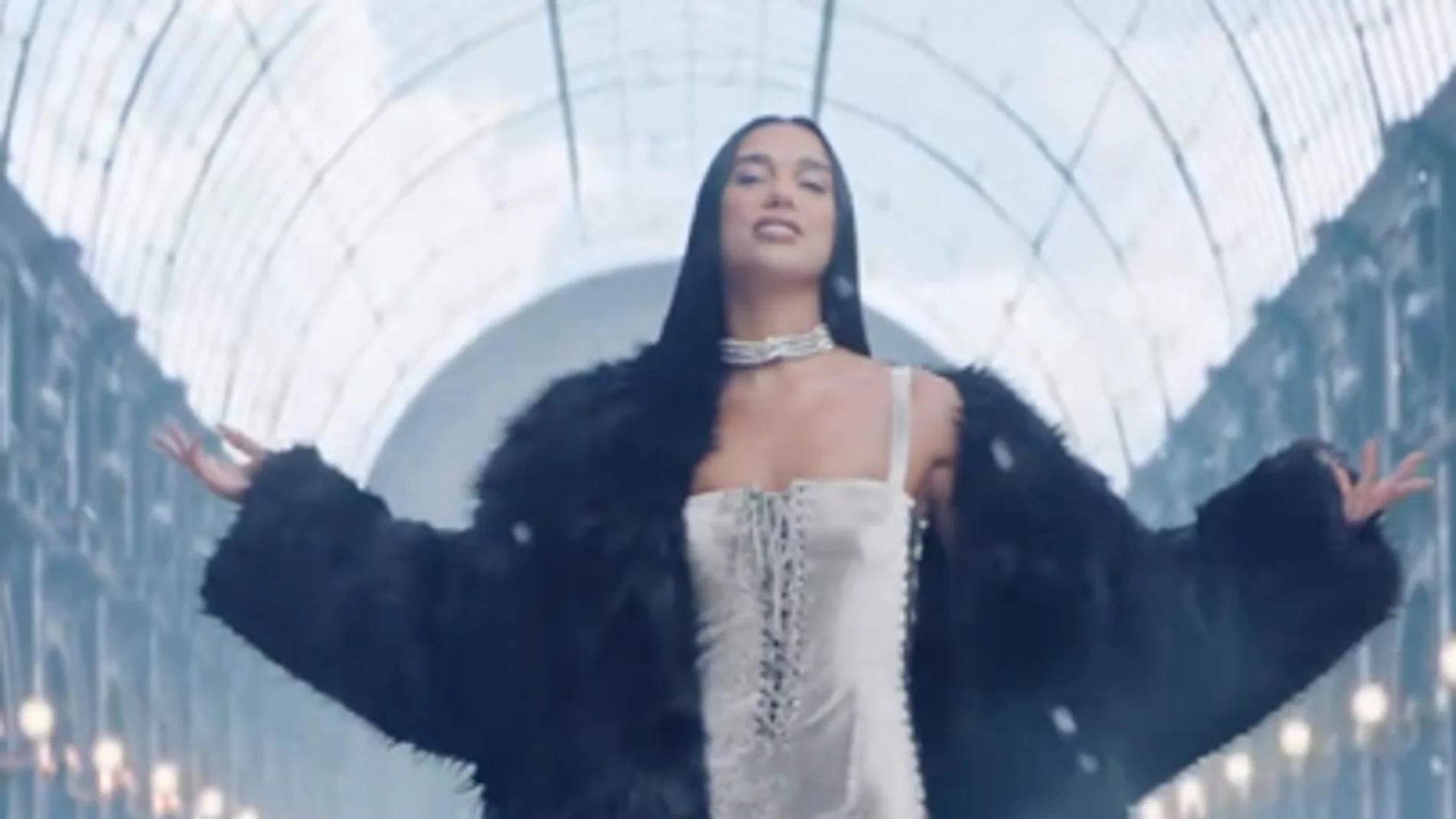 Dua Lipa se convierte en la imagen de los Juegos Olímpicos de Invierno ensalzando a las mujeres deportistas Dua Lipa se convierte en la imagen de los Juegos Olímpicos de Invierno ensalzando a las mujeres deportistas