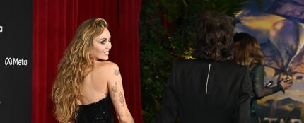 Miley Cyrus en la premiere de Avatar: Fire and Ash Miley Cyrus en la premiere de Avatar: Fire and Ash