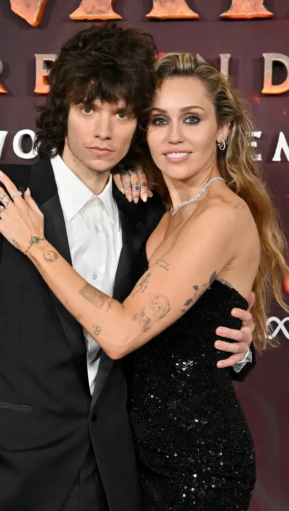 Maxx Morando y Miley Cyrus Maxx Morando y Miley Cyrus