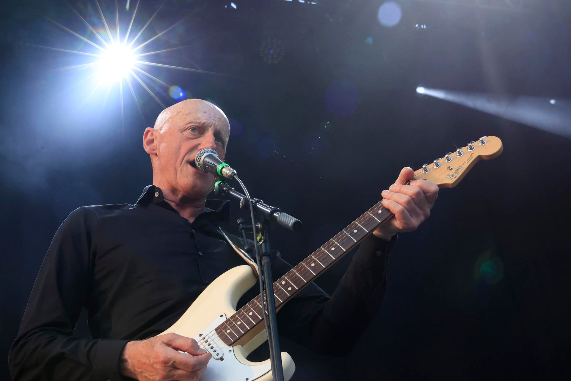 Muere Jorge Martínez, fundador y vocalista de la banda Ilegales Muere Jorge Martínez, fundador y vocalista de la banda Ilegales