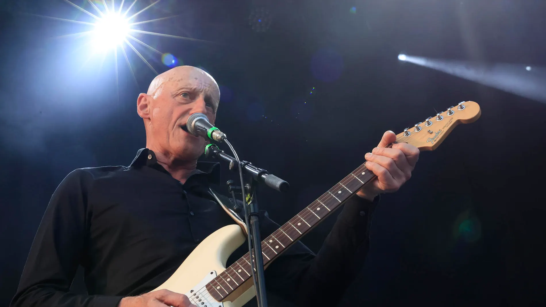 Muere Jorge Martínez, fundador y vocalista de la banda Ilegales Muere Jorge Martínez, fundador y vocalista de la banda Ilegales