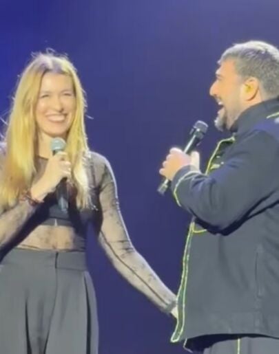 Eva Soriano canta 'Devuélveme la vida' con Antonio Orozco en su concierto en Madrid
