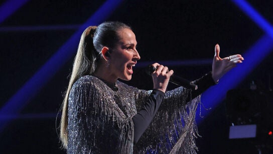 Emoción y potencia: Malú conmueve en La Voz con ‘El intento’ 