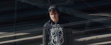 Martin en el videoclip de 'Otro verano'