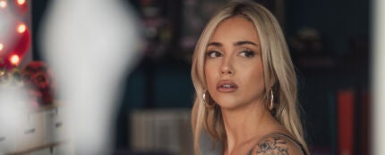 Luna (Ana Mena) en un fotograma de '&Iacute;dolos'