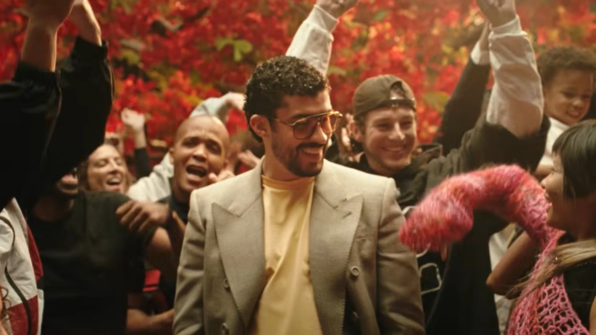 Bad Bunny en el tráiler de su actuación en la Super Bowl Bad Bunny en el tráiler de su actuación en la Super Bowl