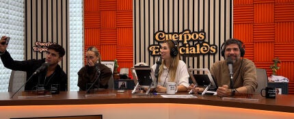 &Oacute;scar Casas y Ana Mena en 'Cuerpos especiales'