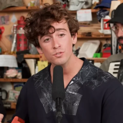 Guitarricadelafuente: Tiny Desk Concert Guitarricadelafuente: Tiny Desk Concert