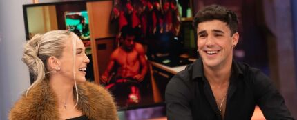 Ana Mena y &Oacute;scar Casas en 'El Hormiguero'