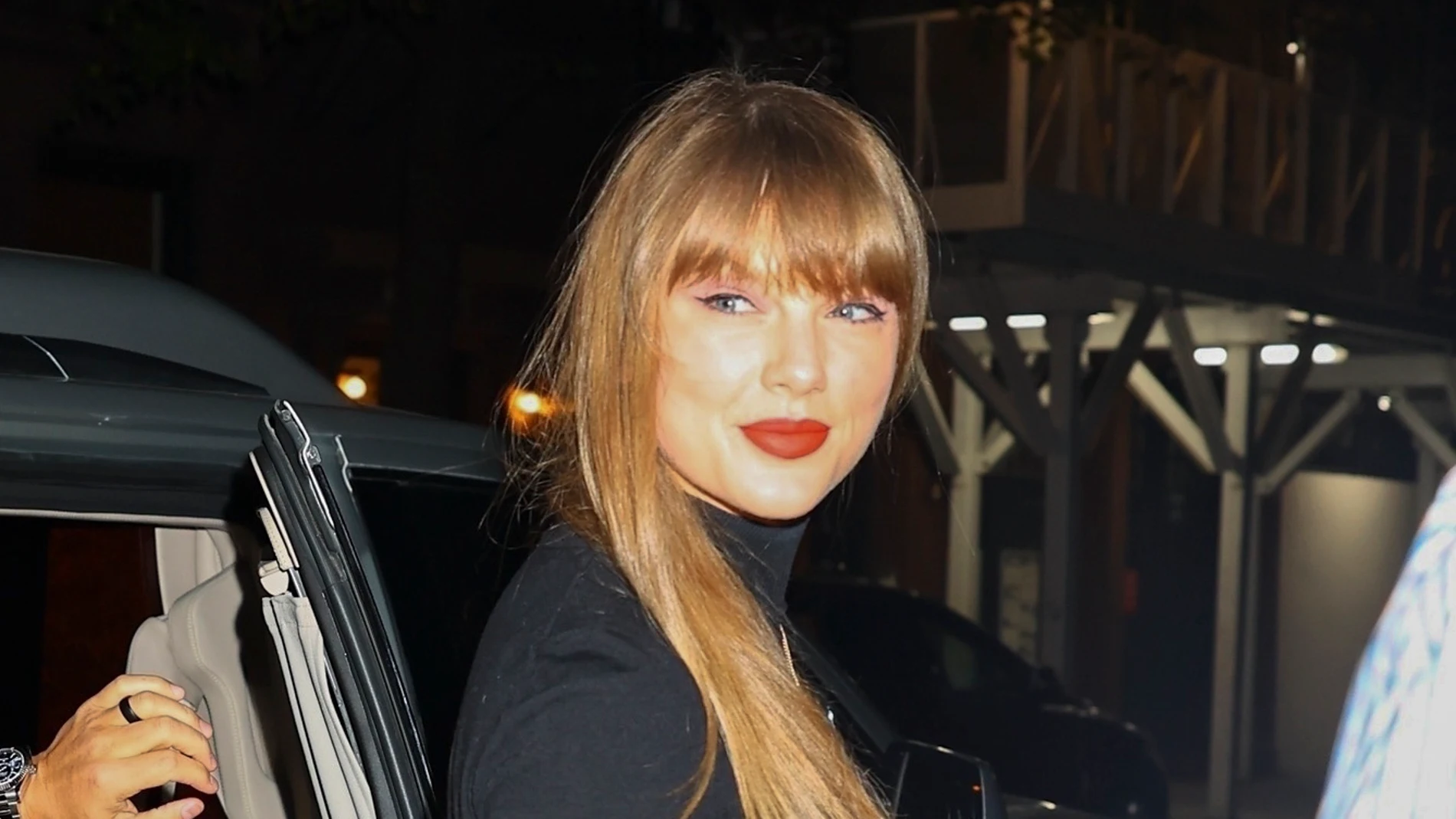 Taylor Swift llegando a un evento en Nueva York Taylor Swift llegando a un evento en Nueva York